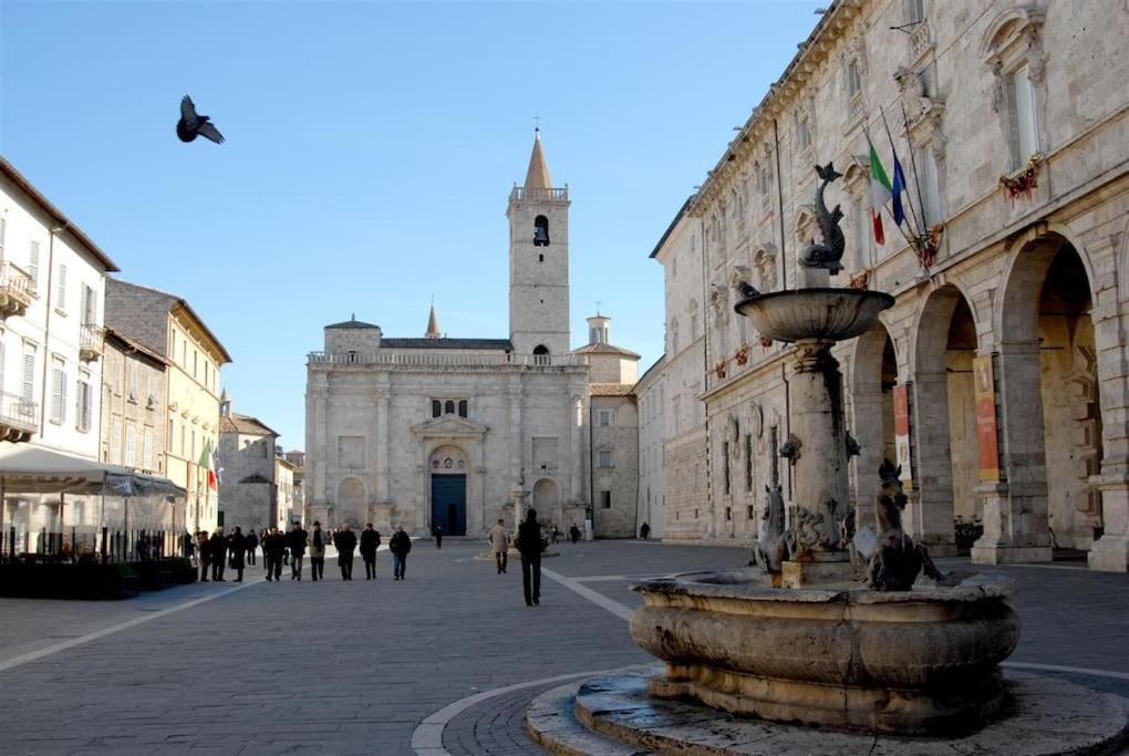 Apartmán Charme In Centro With Private Parking Ascoli Piceno Exteriér fotografie